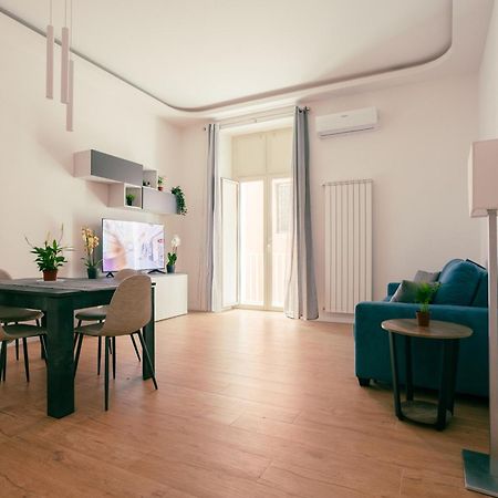Song House Apartment Centro Storico 7 Pax Naples Luaran gambar