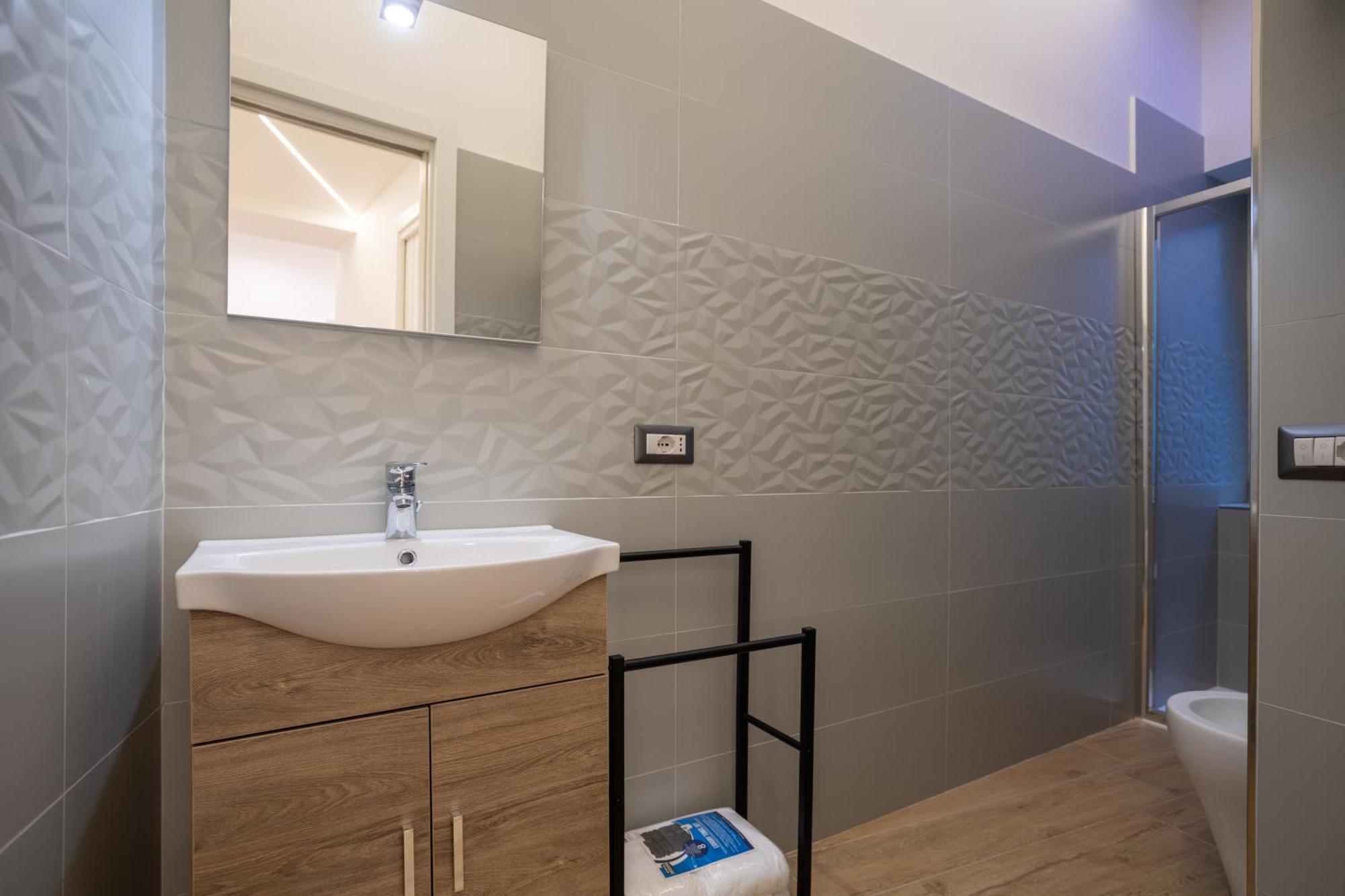 Song House Apartment Centro Storico 7 Pax Naples Luaran gambar