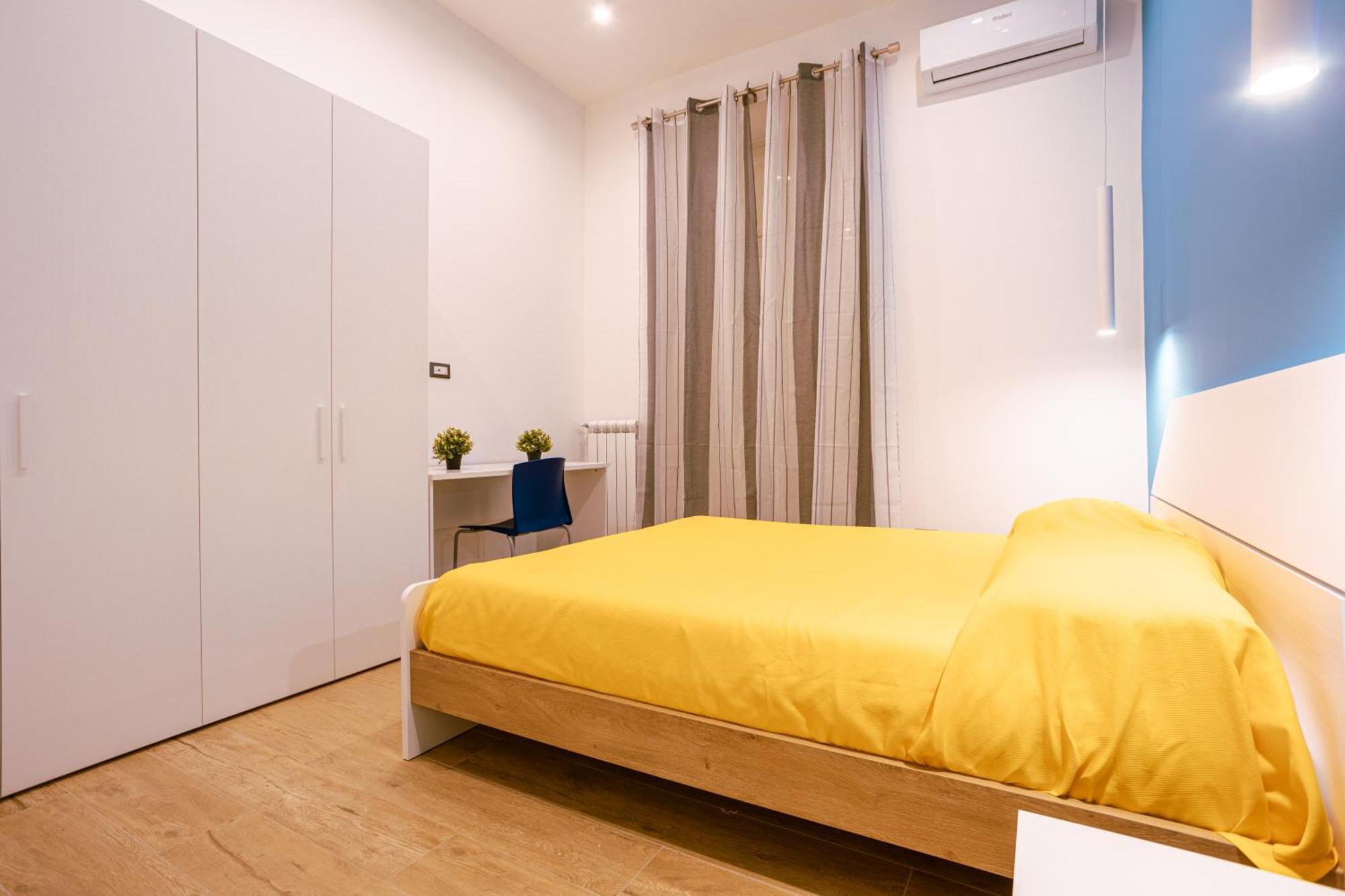 Song House Apartment Centro Storico 7 Pax Naples Luaran gambar
