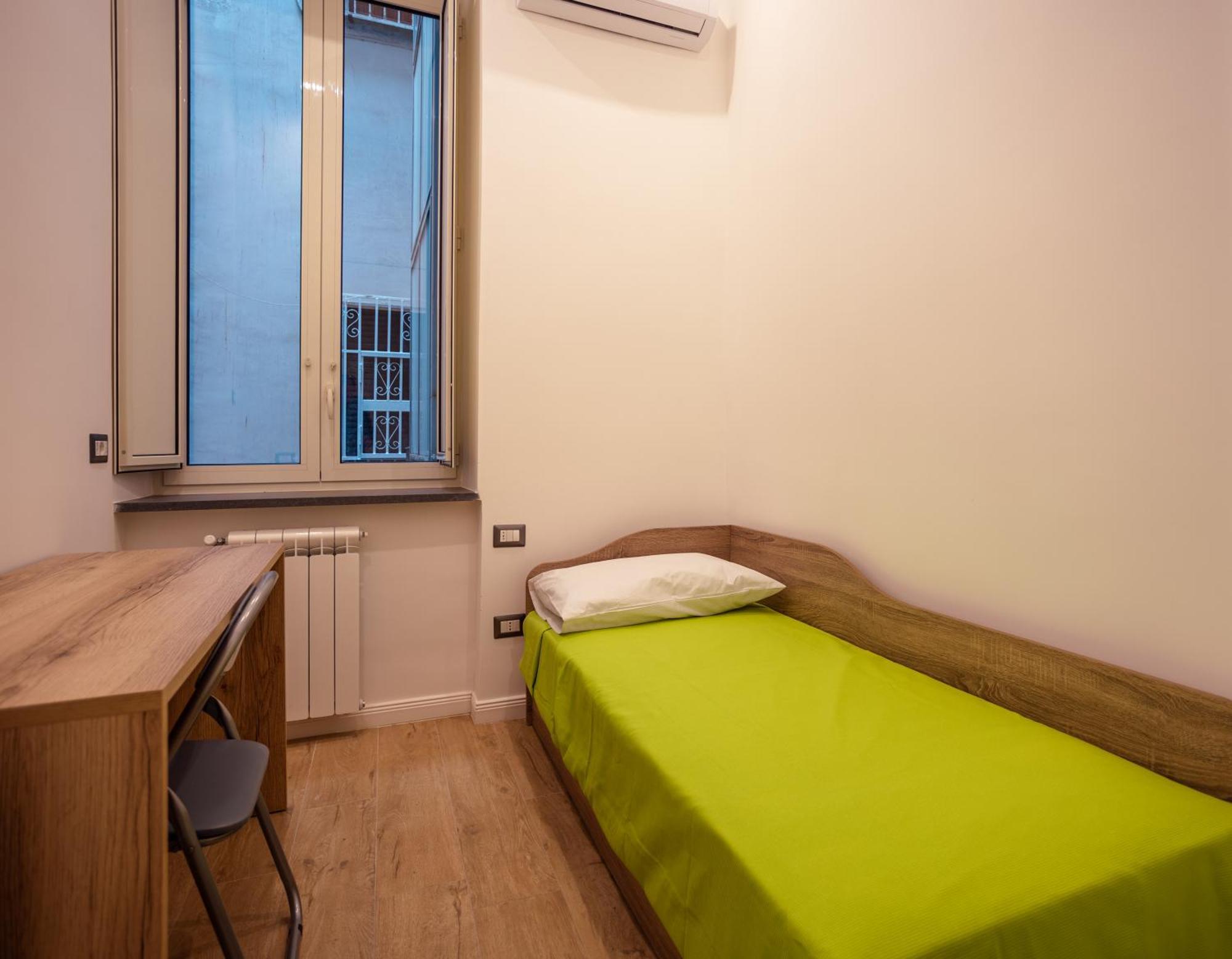 Song House Apartment Centro Storico 7 Pax Naples Luaran gambar